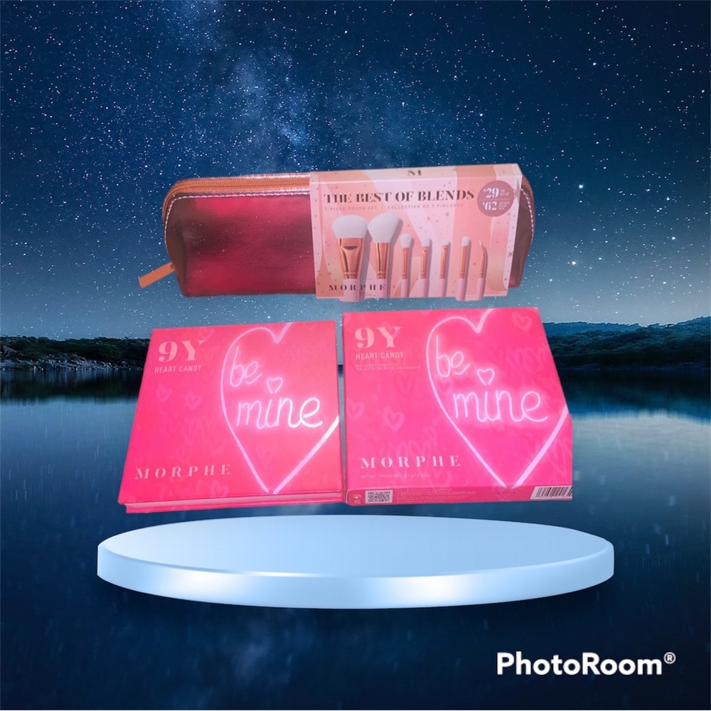 Makeup bundle - Picture 2 of 3